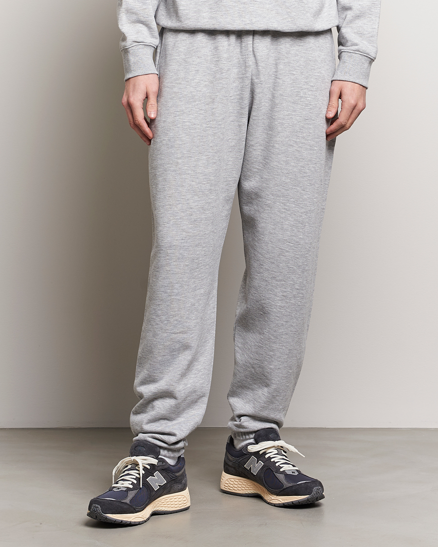 Heren | Broeken | New Balance | Essentials French Terry Sweatpants Athletic Grey