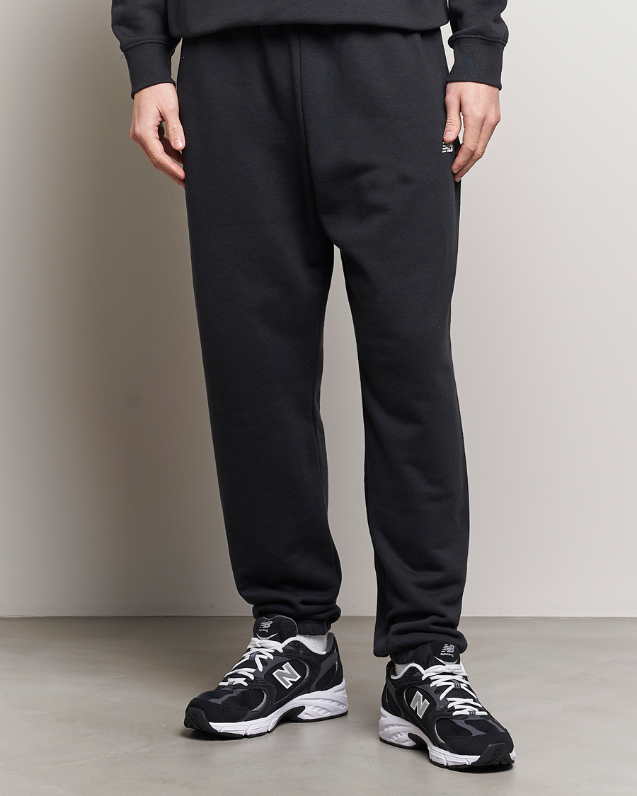 Heren | Broeken | New Balance | Essentials French Terry Sweatpants Black