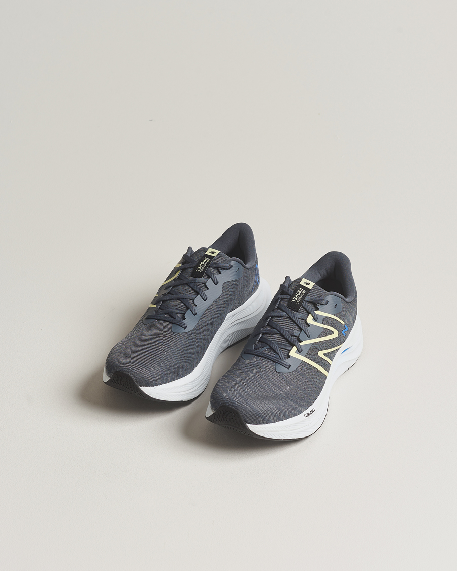 Heren | Hardloopsneakers | New Balance Running | FuelCell Propel v4 Graphite