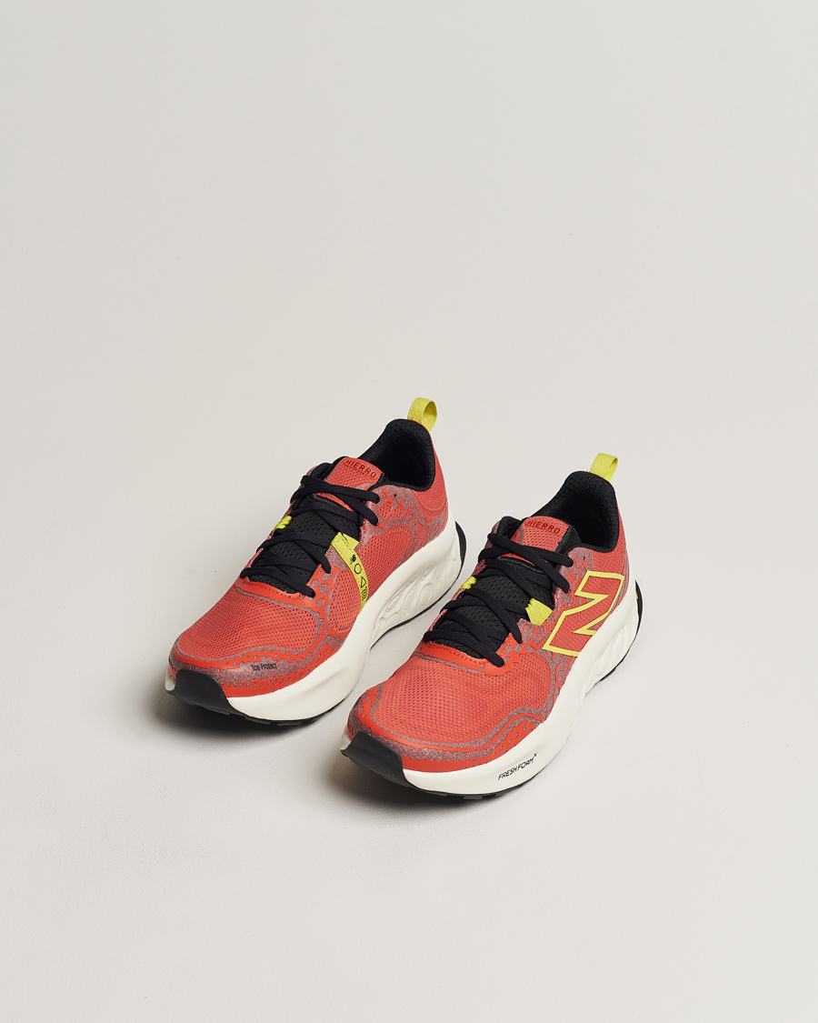 Heren | Hardloopsneakers | New Balance Running | Fresh Foam X Hierro v8 Neo Flame