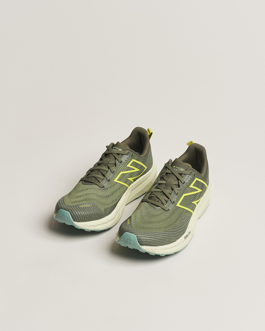 Heren | Sneakers | New Balance Running | FuelCell Venym Dark Olivine