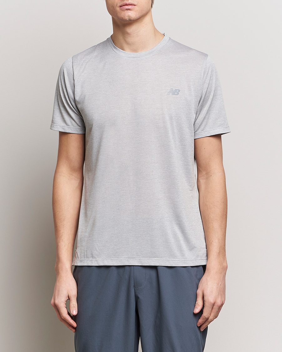 Herre | T-Shirts | New Balance Running | Athletics Run T-Shirt Athletic Grey