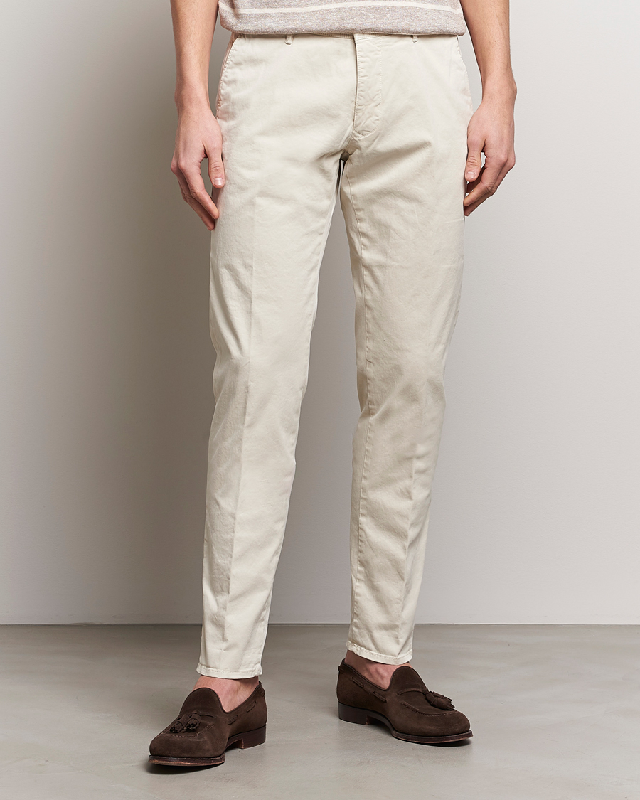 Heren | Chino's | Incotex | Slim Fit Garment Dyed Slacks Off White