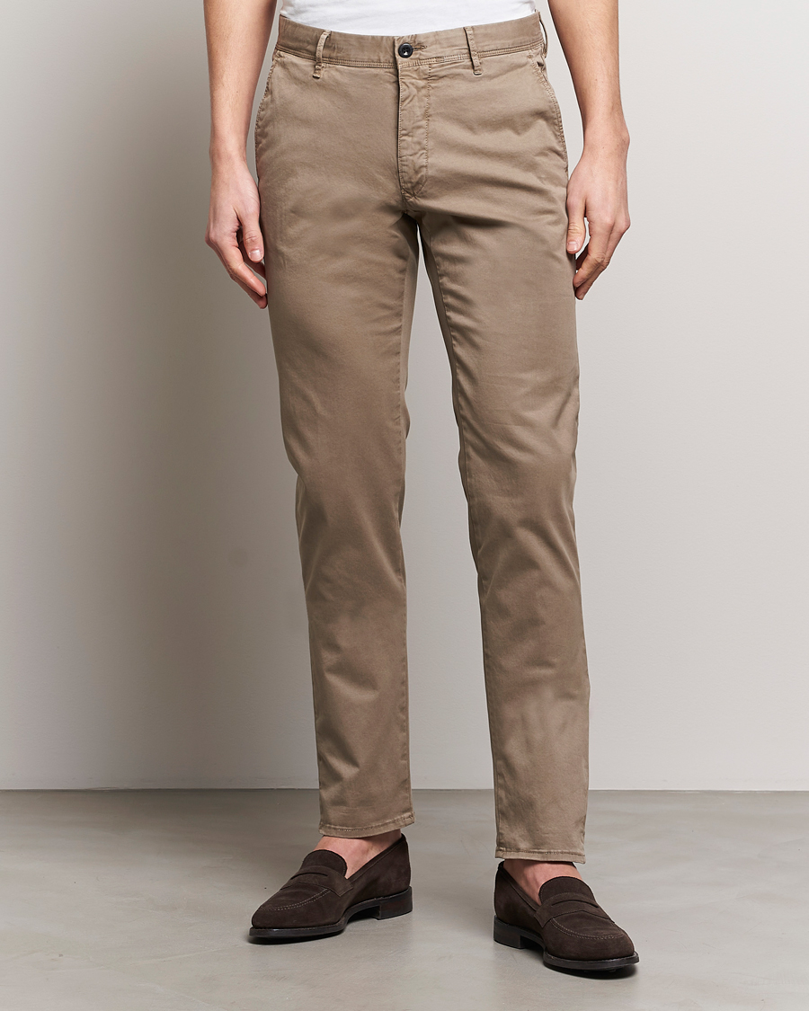 Heren | Chino's | Incotex | Slim Fit Garment Dyed Slacks Dark Brown