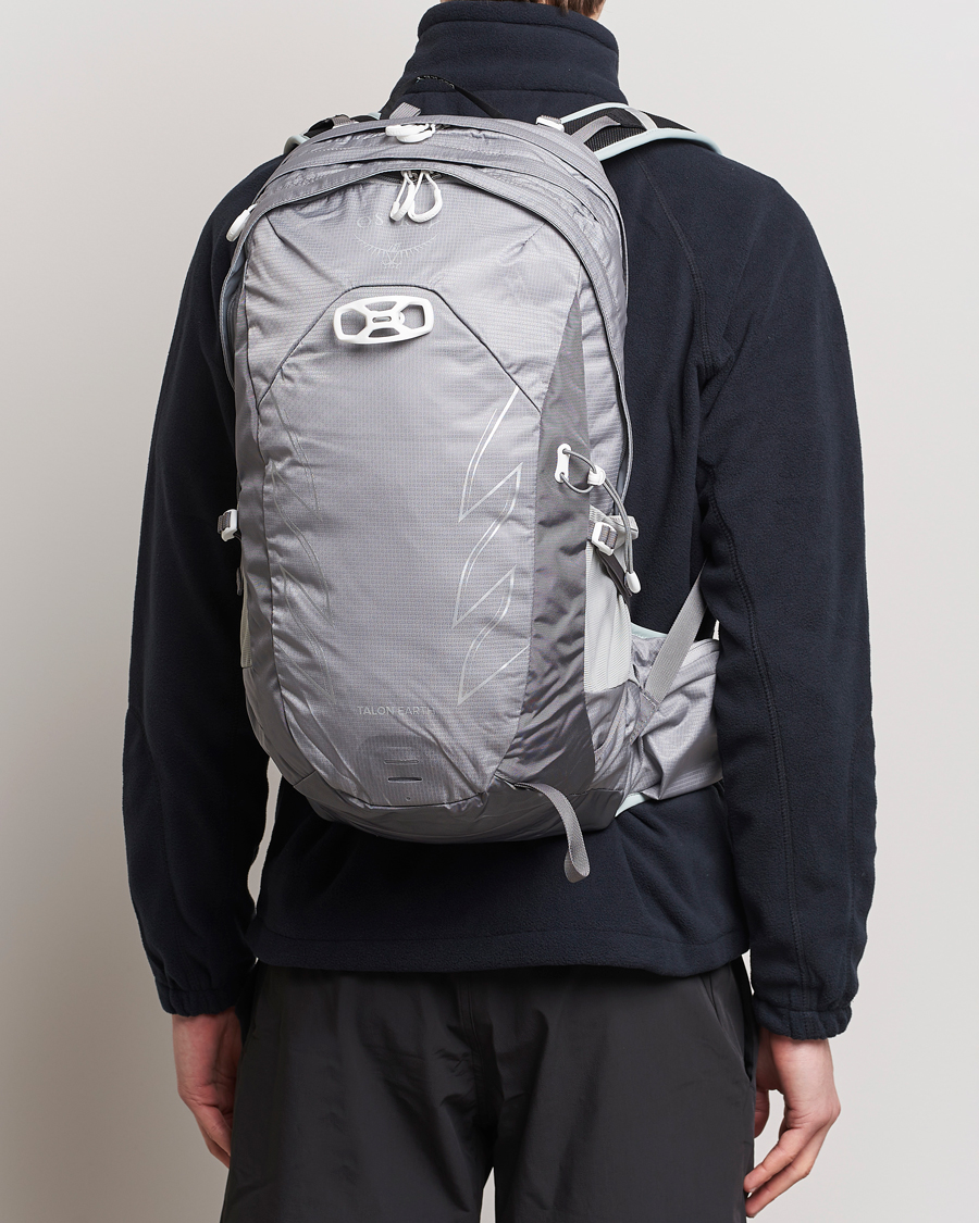 Heren | Rugzakken | Osprey | Talon Earth 22 Backpack Glacier Grey