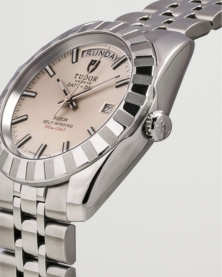 Heren | Tudor Pre-Owned Classic Date-Day 23010 Silver | Tudor Pre-Owned | Classic Date-Day 23010 Silver