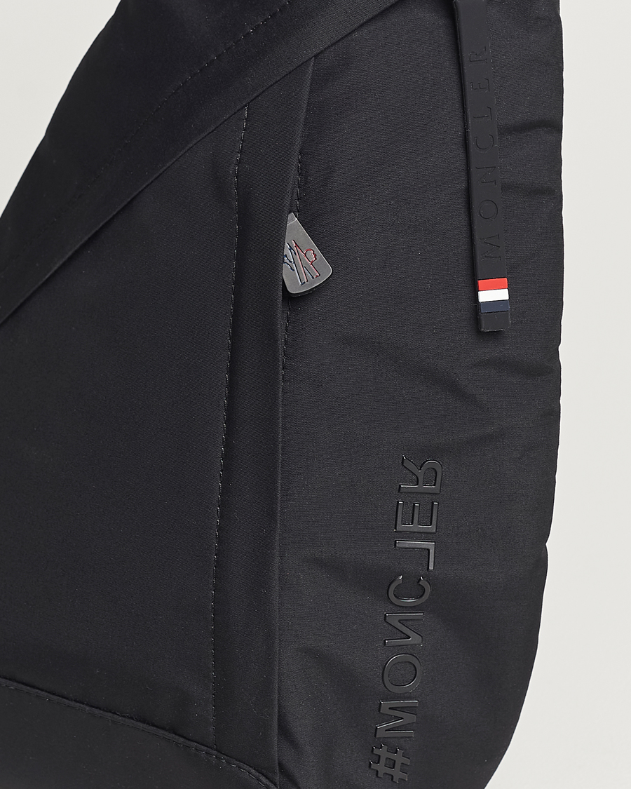 Heren | Moncler Grenoble Cross Body Bag Black | Moncler Grenoble | Cross Body Bag Black