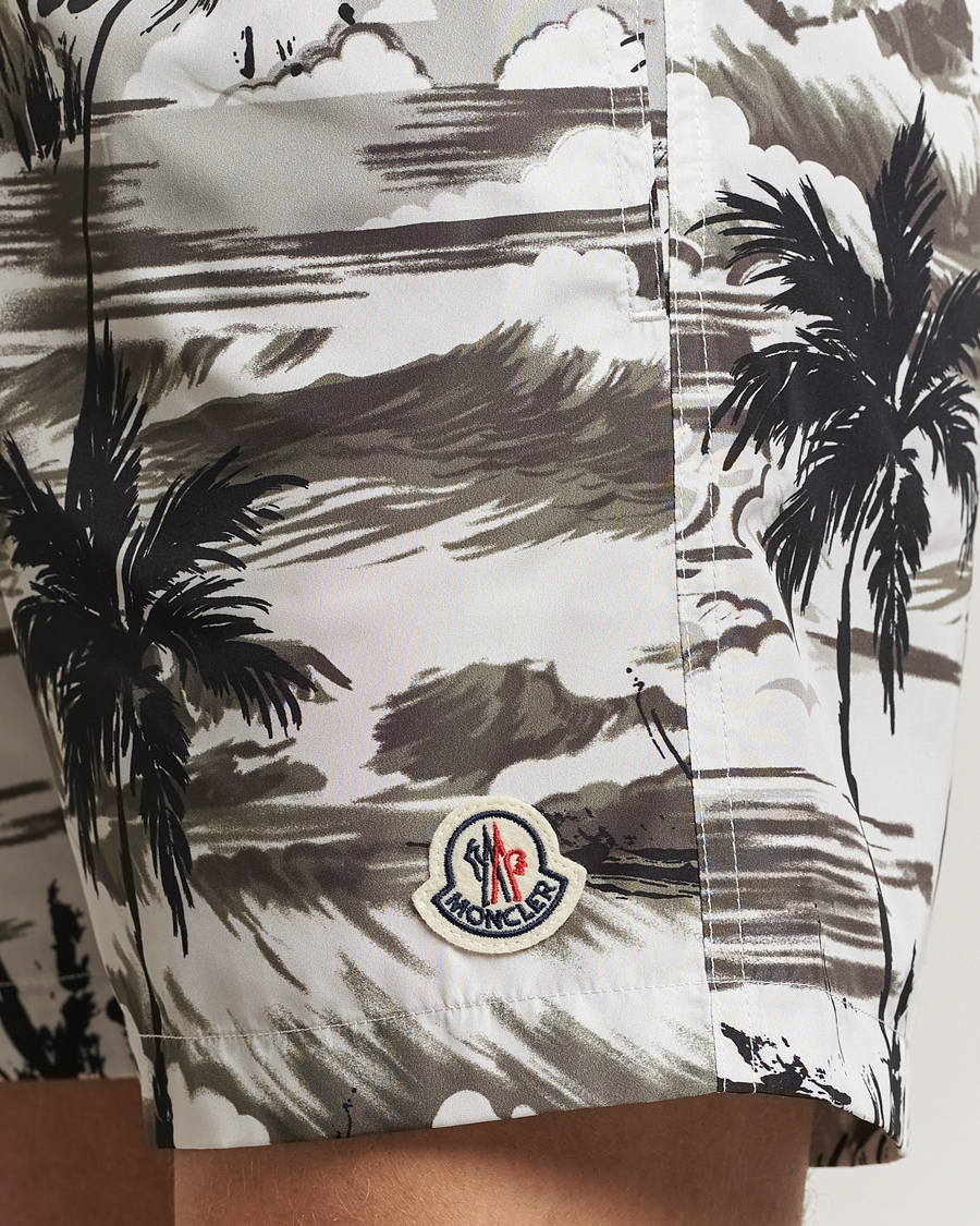Heren | Zwembroek | Moncler | Palm Printed Swim Shorts White/Olive