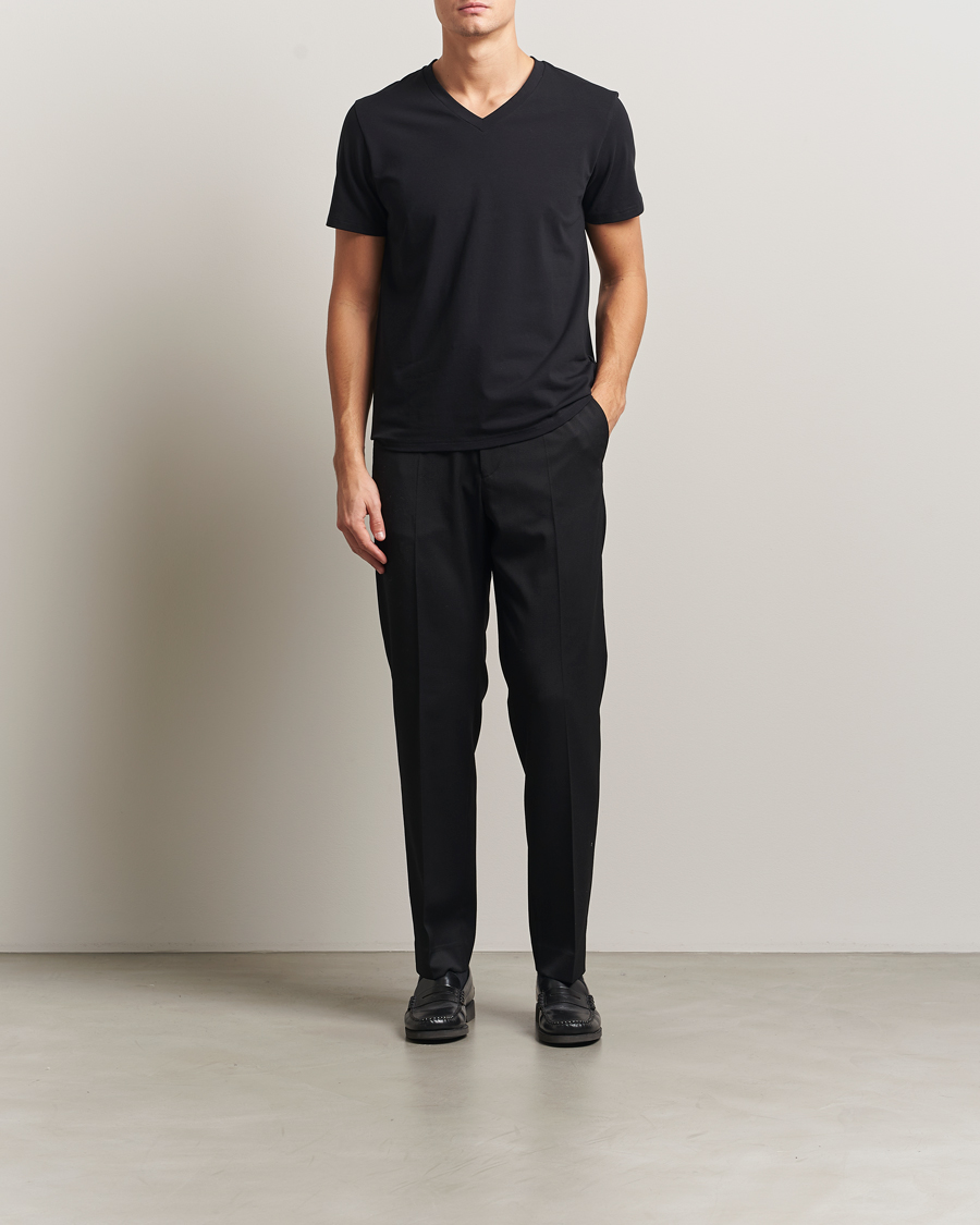 Heren | T-shirts | Filippa K | Organic Cotton V-Neck T-Shirt Black