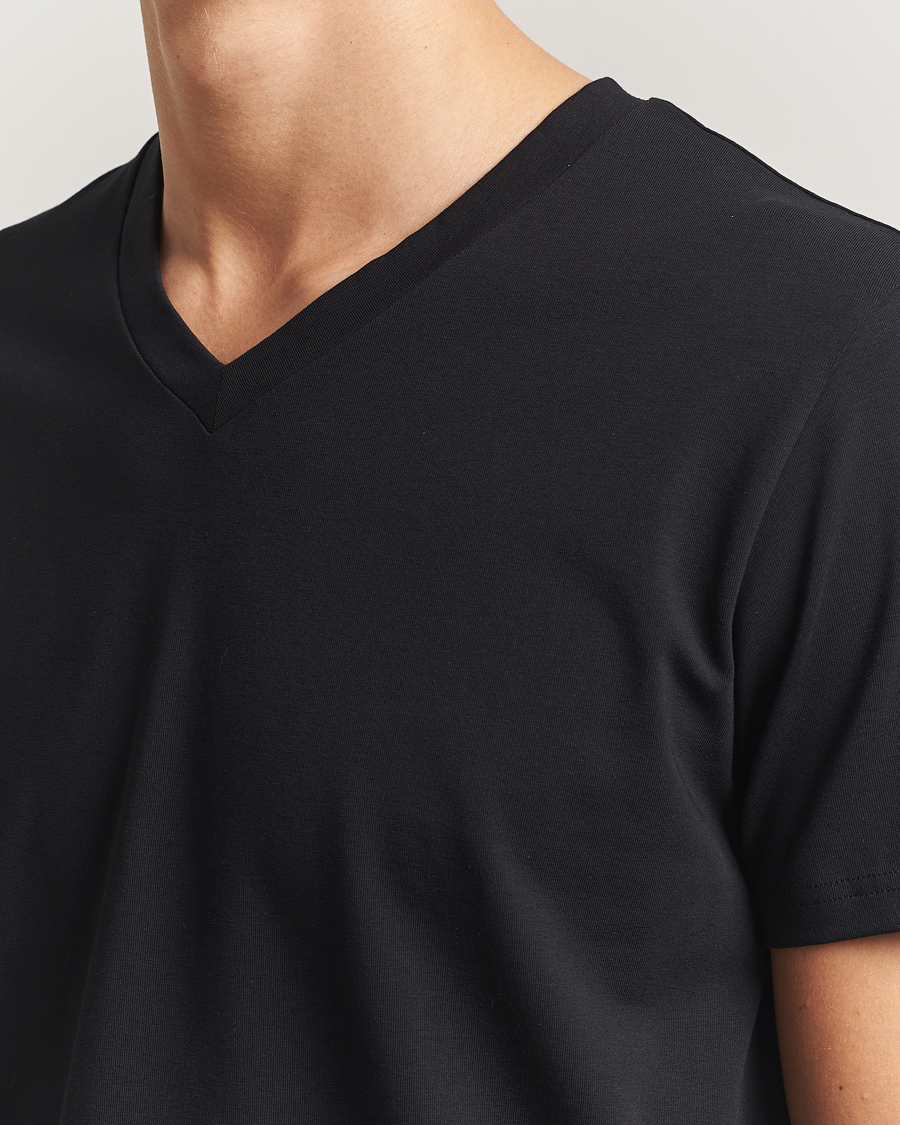 Heren | T-shirts | Filippa K | Organic Cotton V-Neck T-Shirt Black
