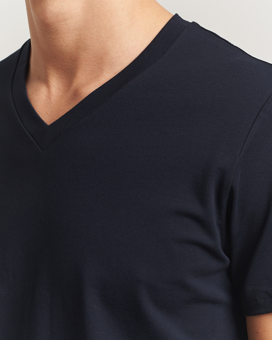 Heren | T-shirts | Filippa K | Organic Cotton V-Neck T-Shirt Navy