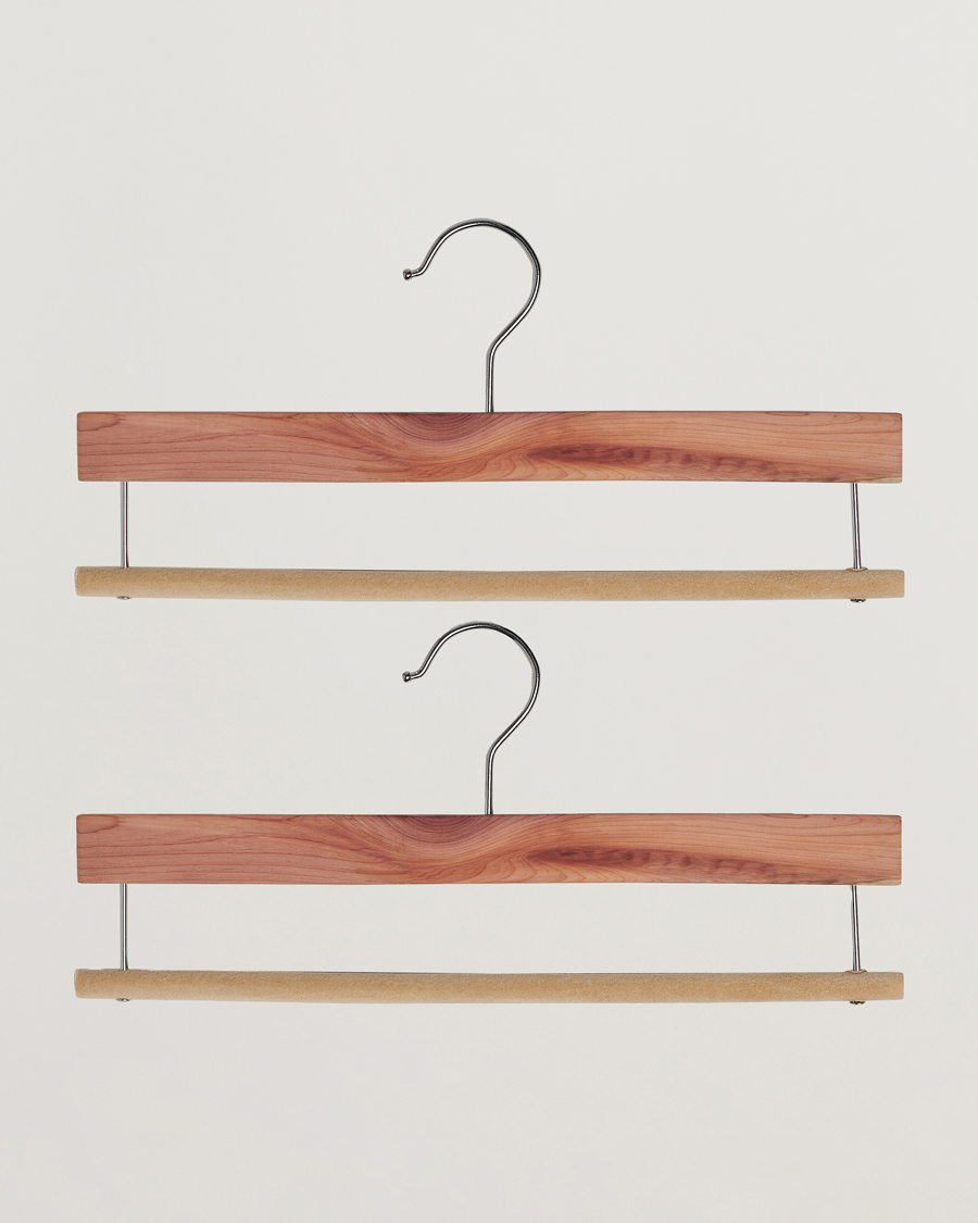 Heren | Carl of Carl Exclusives | Care with Carl | 2-Pack Cedar Wood Trouser Hangers