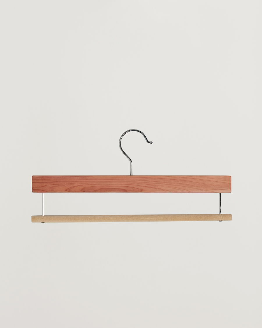 Heren | Carl of Carl Exclusives | Care with Carl | 2-Pack Cedar Wood Trouser Hangers