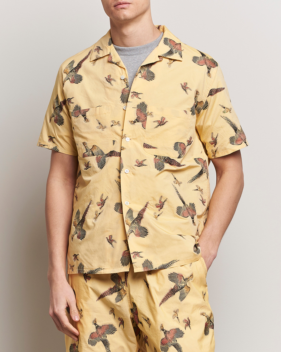 Heren | Overhemden met korte mouwen | BEAMS PLUS | Duck Jacquard Camp Collar Shirt Yellow
