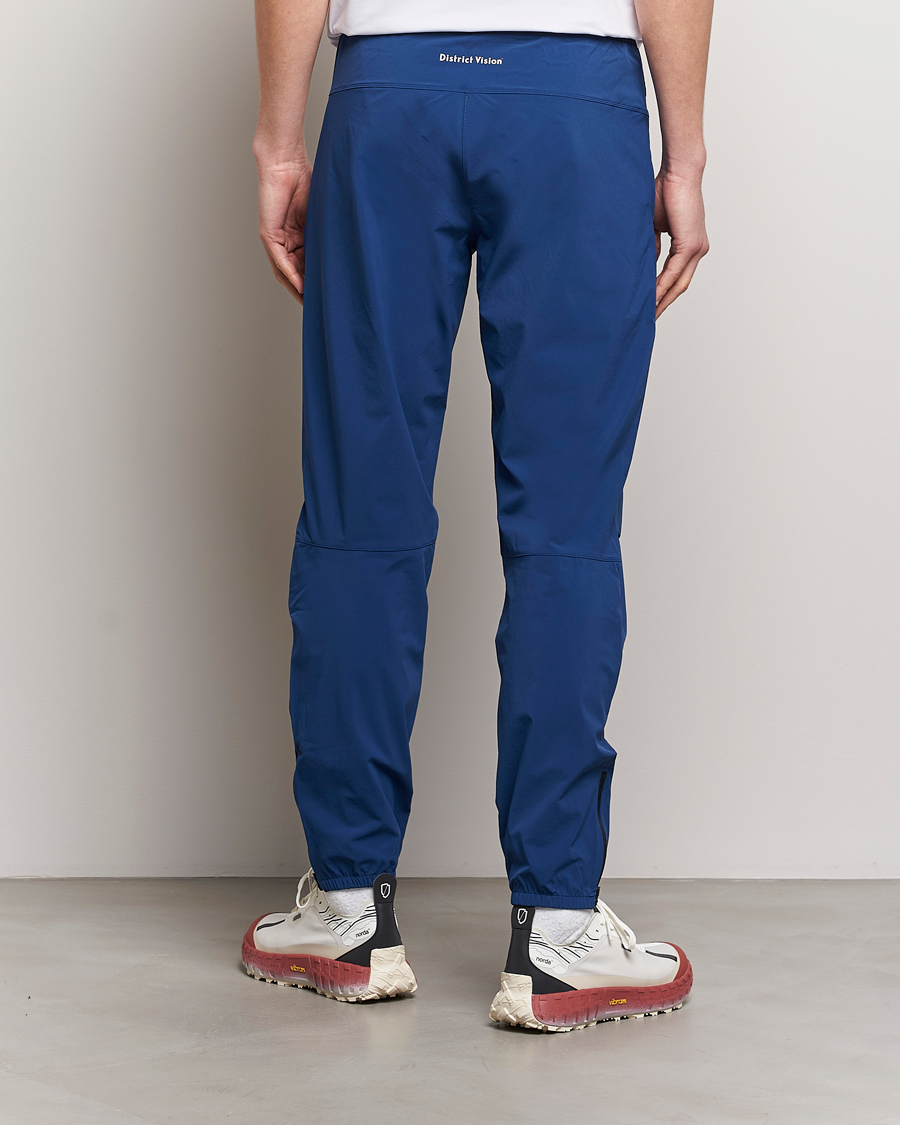 Heren | Broeken | District Vision | Lightweight DWR Track Pants Navy