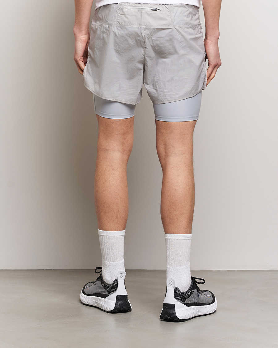Heren | Korte broek | District Vision | Ripstop Layered Trail Shorts Moonbeam