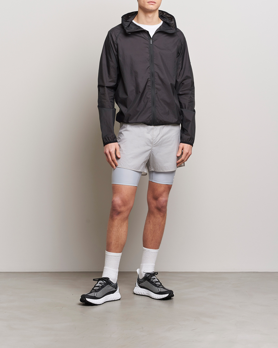 Heren | Jassen | District Vision | Ultralight Packable DWR Wind Jacket Black