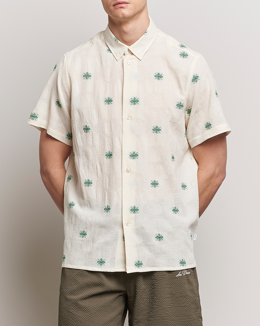 Heren | Overhemden | LES DEUX | Ira Short Sleeve Embroidery Cotton Shirt Ivory