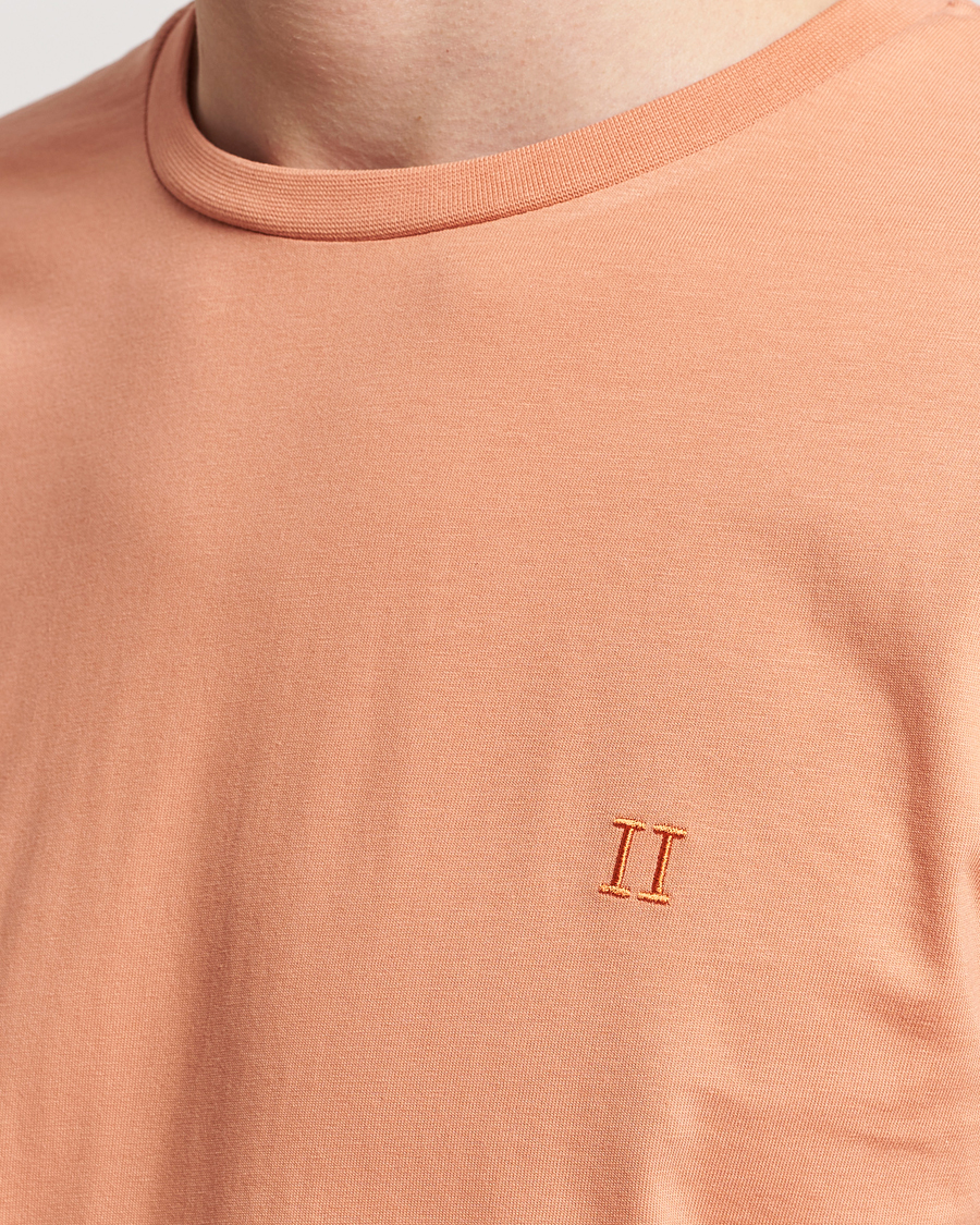 Heren | T-shirts | LES DEUX | Nørregaard Cotton T-Shirt Baked Papaya Orange