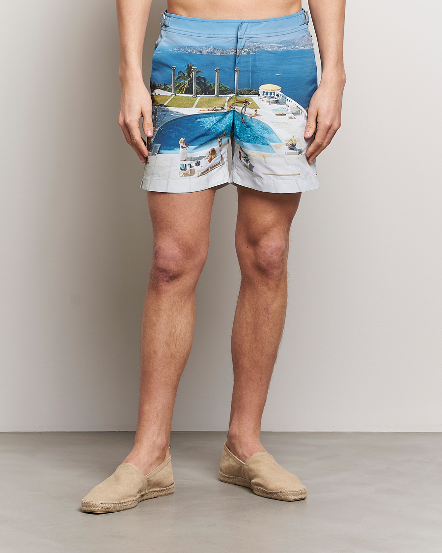 Heren | Best of British | Orlebar Brown | Bulldog Slim Aarons Photo Swim Shorts Pacifico