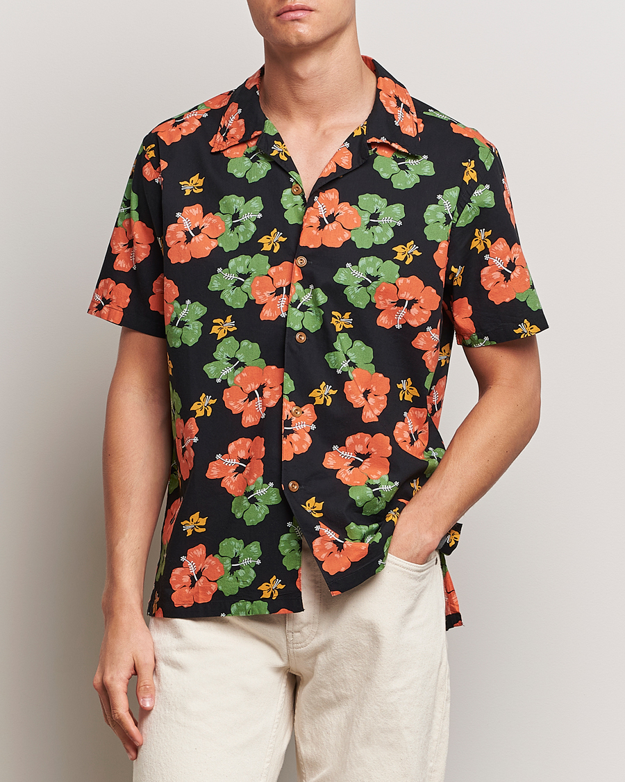 Heren |  | Nudie Jeans | Arvid Flower Hawaii Shirt Black