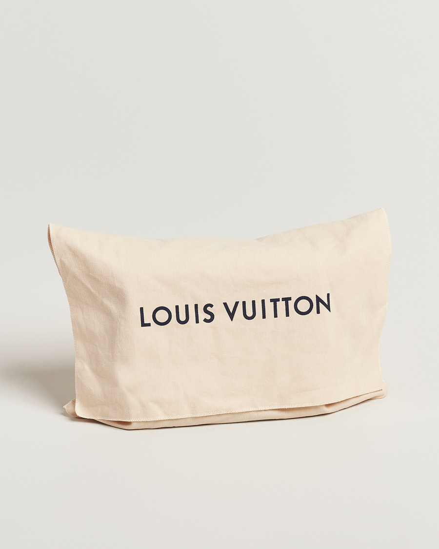 Heren | Pre-Owned & Vintage Bags | Louis Vuitton Pre-Owned | District PM Taiga Messenger Grey