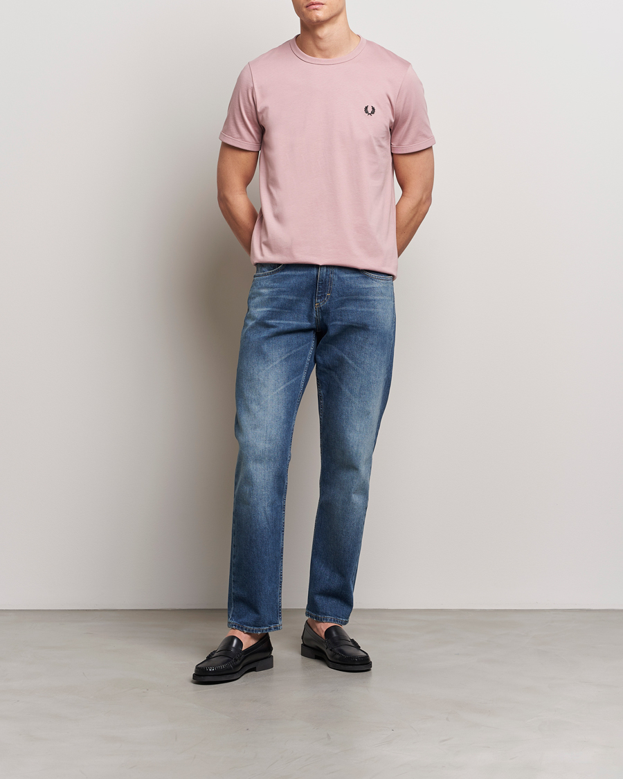 Heren | T-shirts | Fred Perry | Ringer T-Shirt Dusty Rose Pink