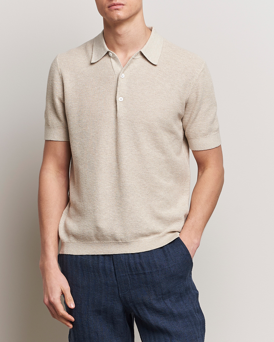 Heren | Poloshirts met korte mouwen | A Day's March | Rosehall Popcorn Stitch Polo Sand