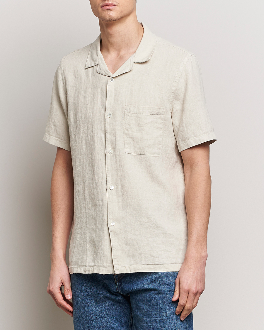 Heren | Overhemden met korte mouwen | A Day's March | Yamu Short Sleeve Linen Shirt Sand