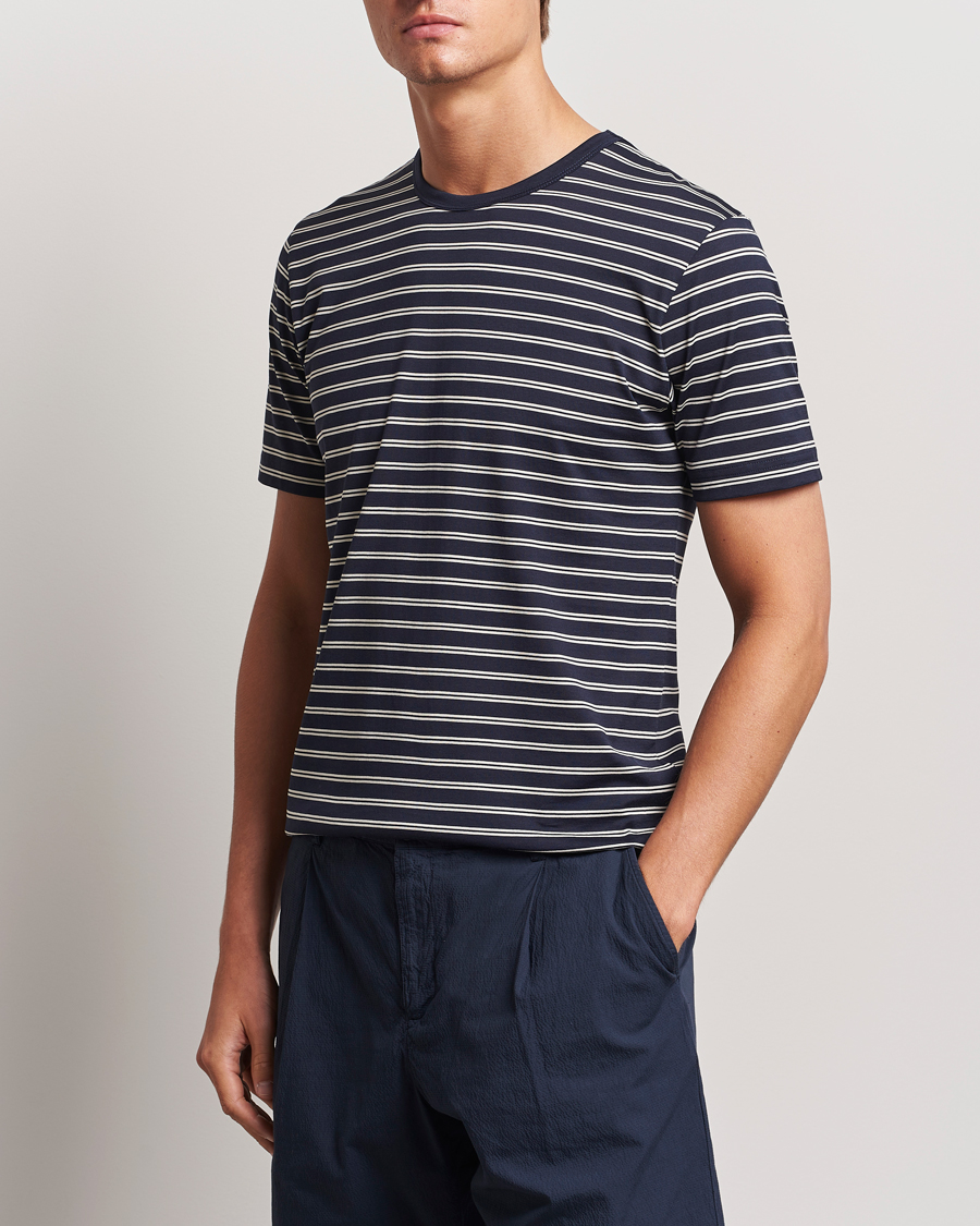 Heren |  | Sunspel | Striped Crew Neck Cotton Tee Navy/Ecru