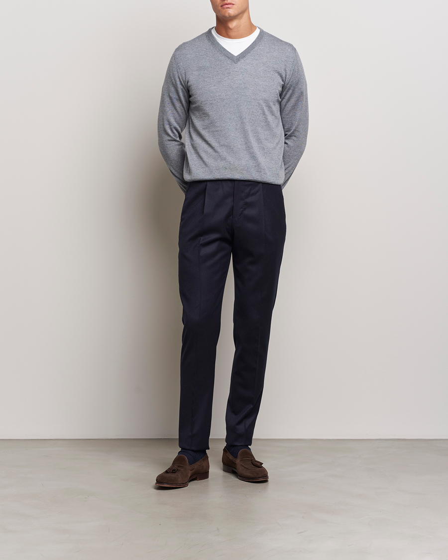 Heren | Truien | Canali | Merino Wool V-Neck Light Grey