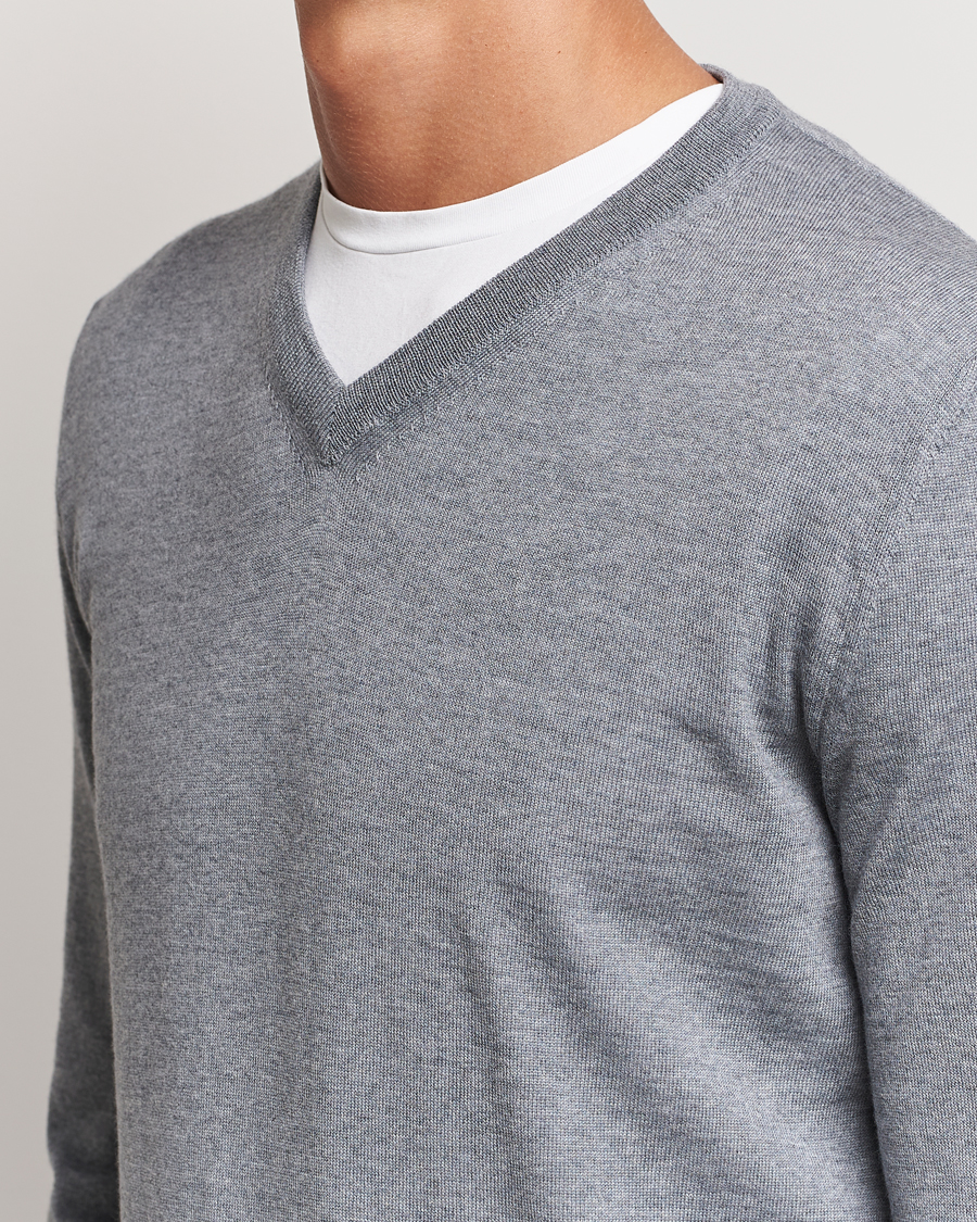 Heren | Truien | Canali | Merino Wool V-Neck Light Grey