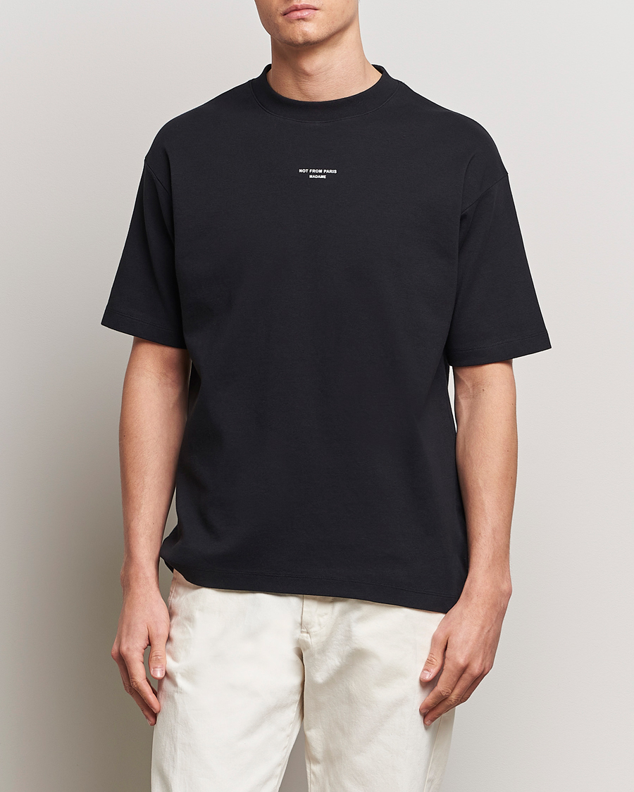 Heren | Zwarte T-shirts | Drôle de Monsieur | Classic Slogan T-Shirt Black