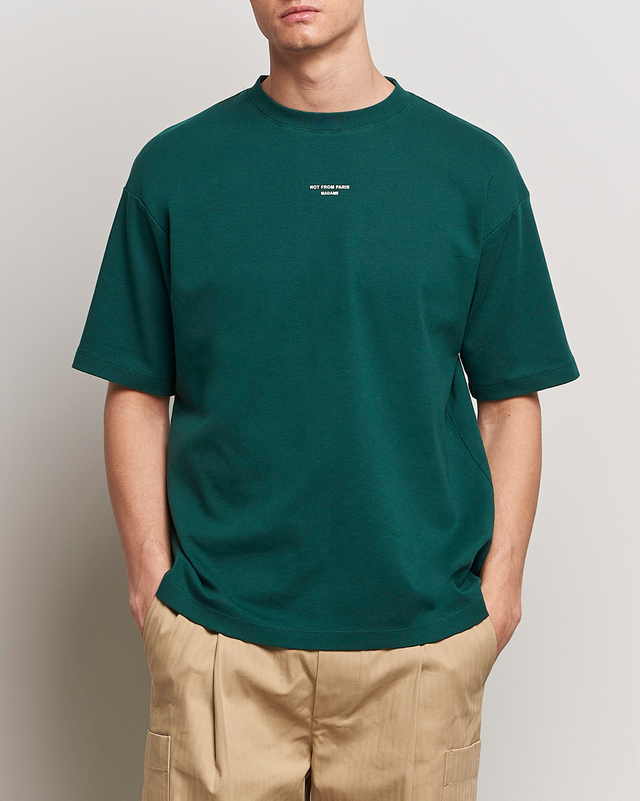 Heren | T-shirts | Drôle de Monsieur | Classic Slogan T-Shirt Dark Green