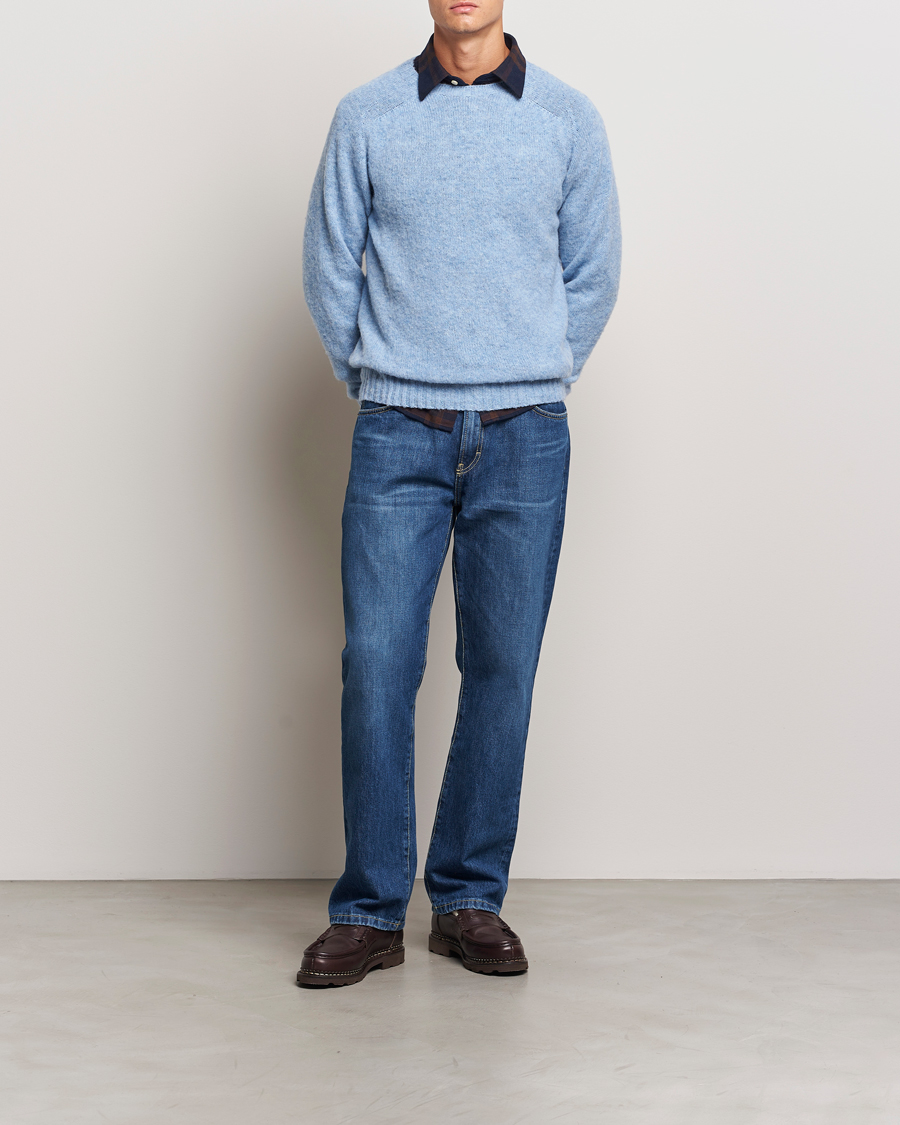 Heren | Truien | Harley Of Scotland | Brushed Supersoft Lambswool Crewneck Ice Sea