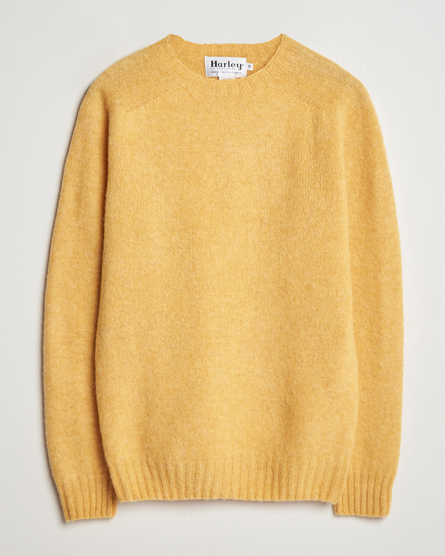 Heren | Truien | Harley Of Scotland | Brushed Supersoft Lambswool Crewneck Marzipan