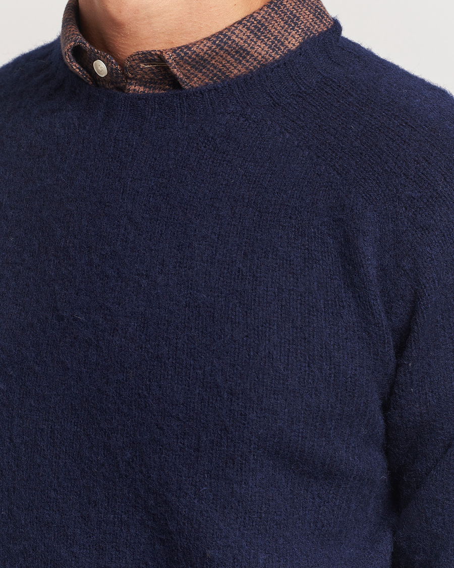 Heren | Truien | Harley Of Scotland | Brushed Supersoft Lambswool Crewneck Navy