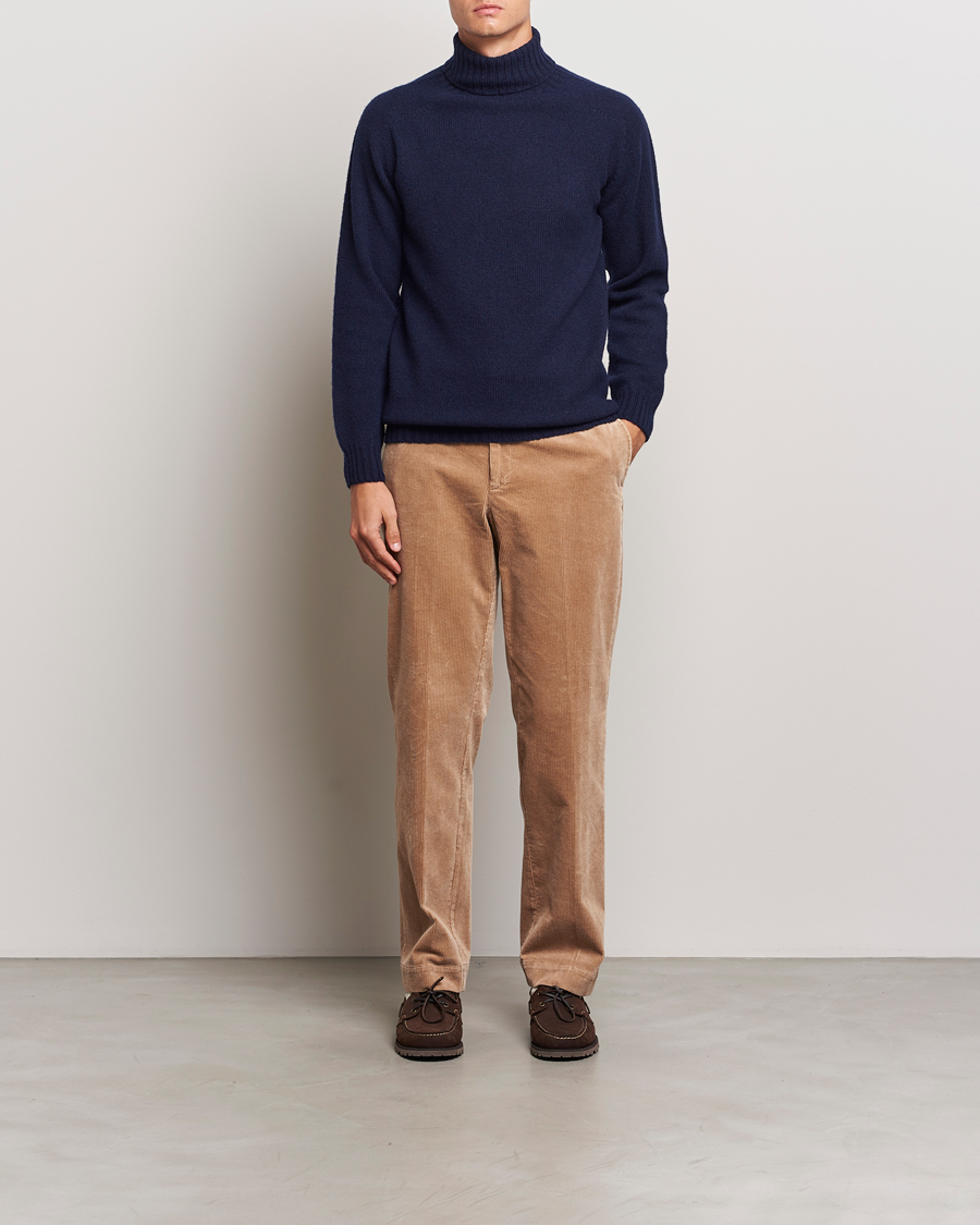 Heren | Truien | Harley Of Scotland | Supersoft Lambswool Rollneck Navy