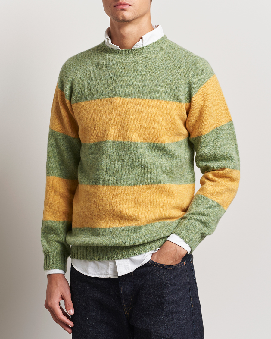 Heren | Truien | Harley Of Scotland | Block Stripe Lambswool Crewneck Yellow/Green