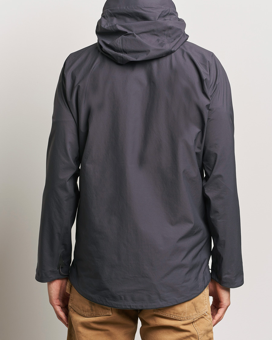 Heren | Jassen | Klättermusen | Asynja Lightweight Waterproof Jacket Raven
