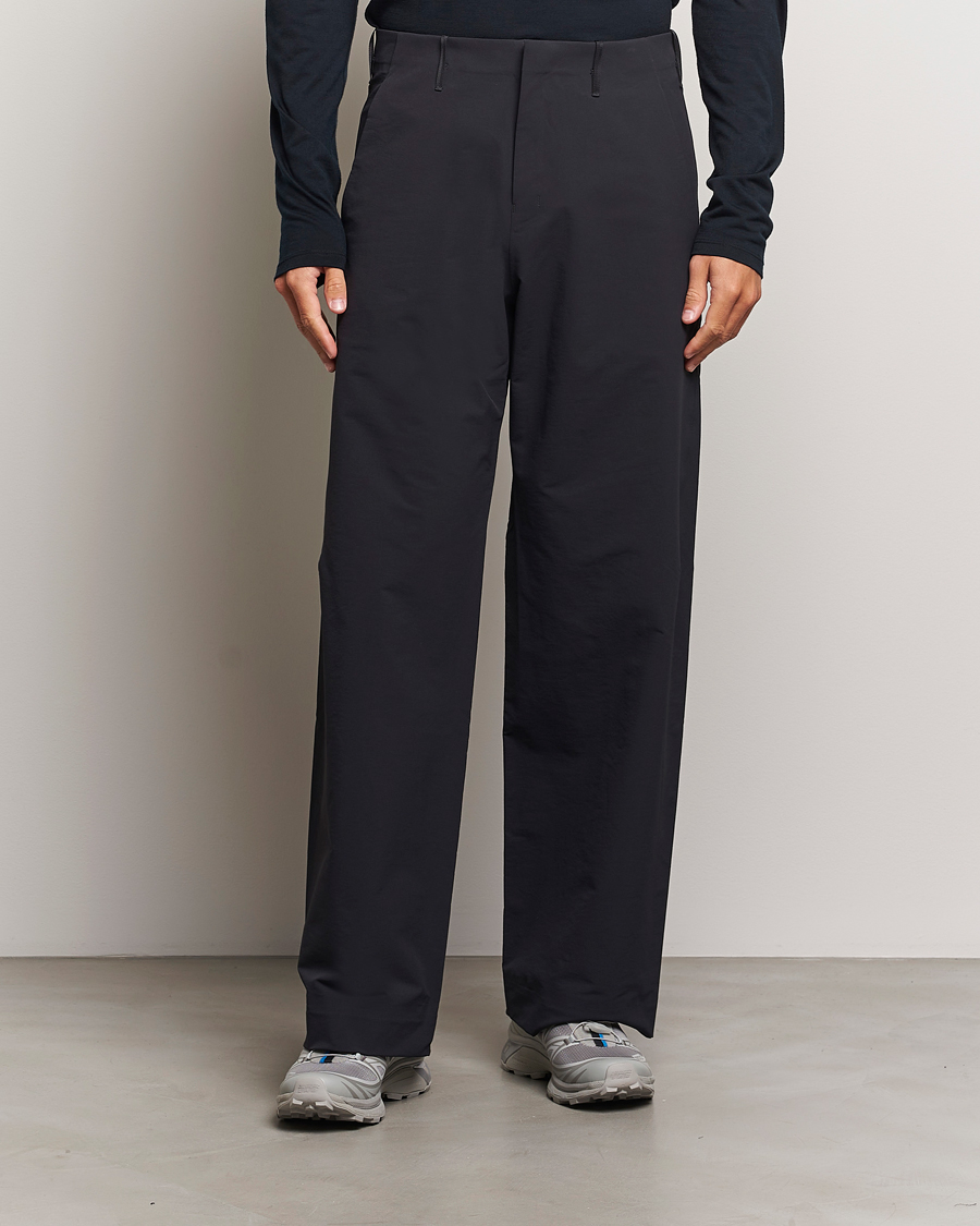 Heren | Broeken | Arc'teryx Veilance | Corbell Softshell Pants Black