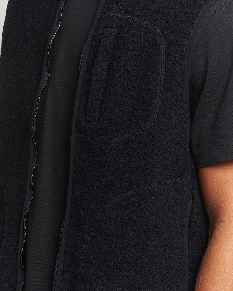 Heren | J.Lindeberg Duncan Wool Fleece Vest Black | J.Lindeberg | Duncan Wool Fleece Vest Black