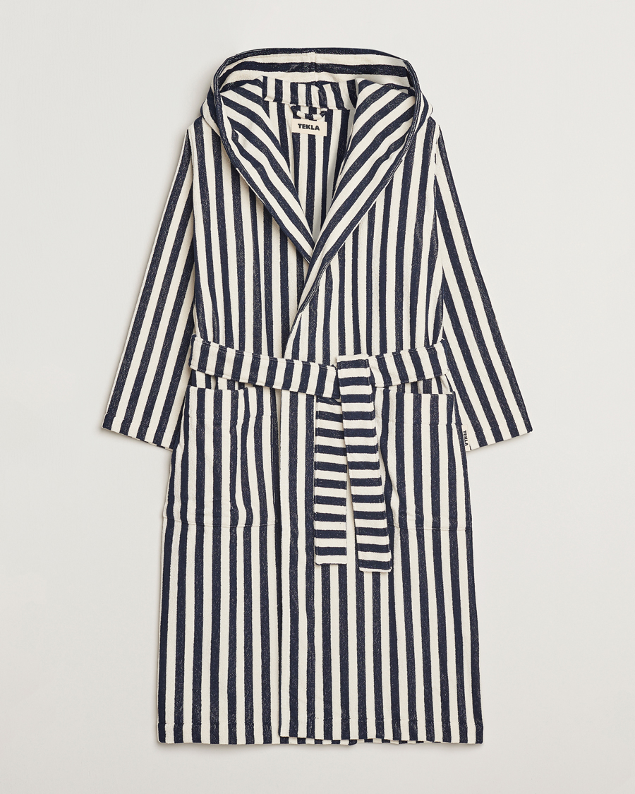 Heren | Tekla Organic Terry Hooded Bathrobe Humbug Stripes | Tekla | Organic Terry Hooded Bathrobe Humbug Stripes