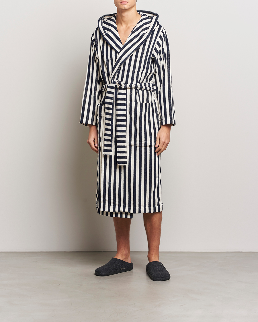 Heren | Tekla Organic Terry Hooded Bathrobe Humbug Stripes | Tekla | Organic Terry Hooded Bathrobe Humbug Stripes