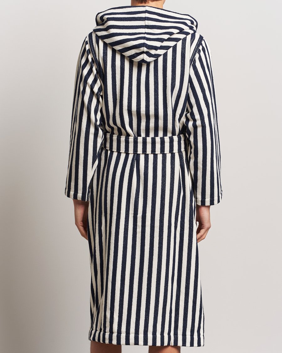 Heren | Tekla Organic Terry Hooded Bathrobe Humbug Stripes | Tekla | Organic Terry Hooded Bathrobe Humbug Stripes