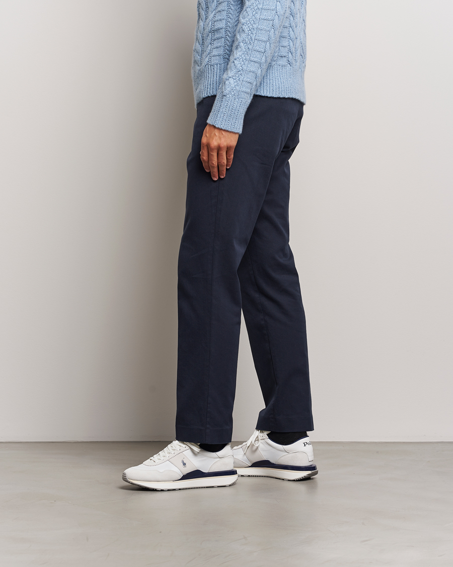 Heren | Polo Ralph Lauren Train 89 PP Sneaker Deckwash White/Newport Navy | Polo Ralph Lauren | Train 89 PP Sneaker Deckwash White/Newport Navy