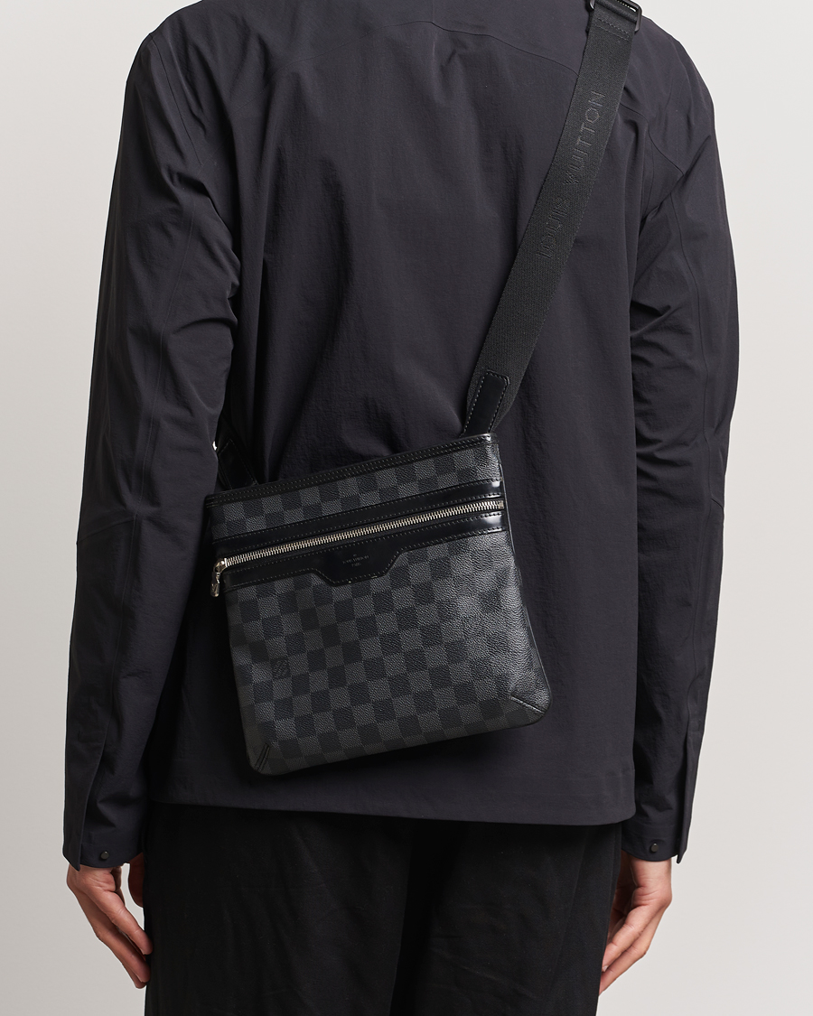 Heren | Accessoires | Louis Vuitton Pre-Owned | Thomas Messenger Bag Damier Graphite 