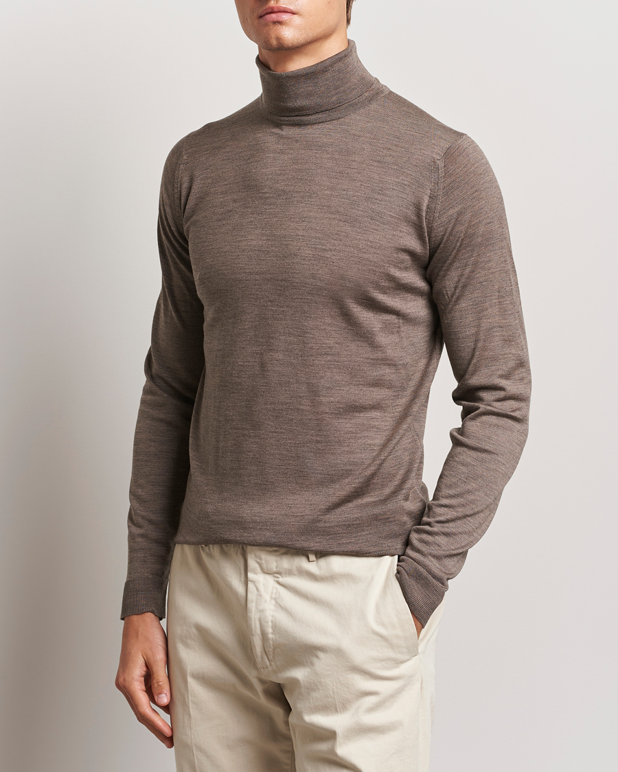 Heren | Truien | John Smedley | Cherwell Extra Fine Merino Rollneck Mushroom Brown