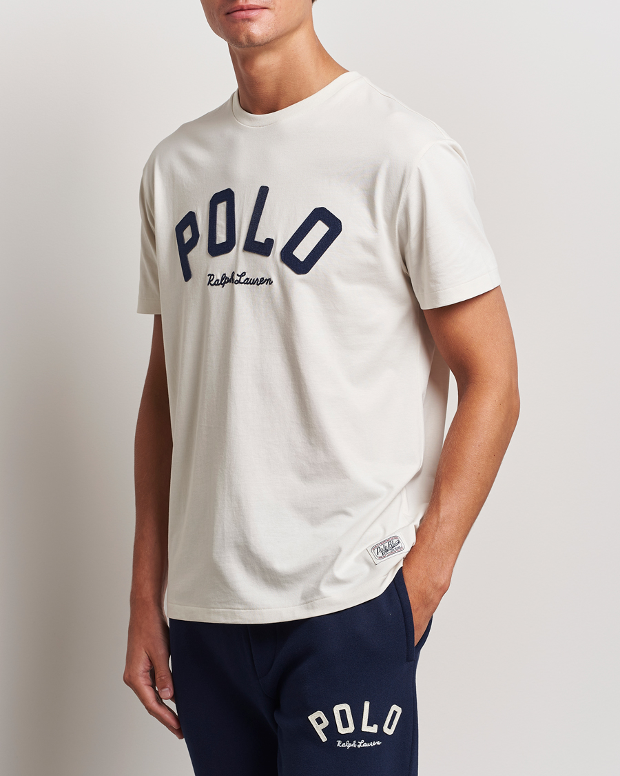 Heren | T-shirts | Polo Ralph Lauren | RL Varsity Tee Antique Cream