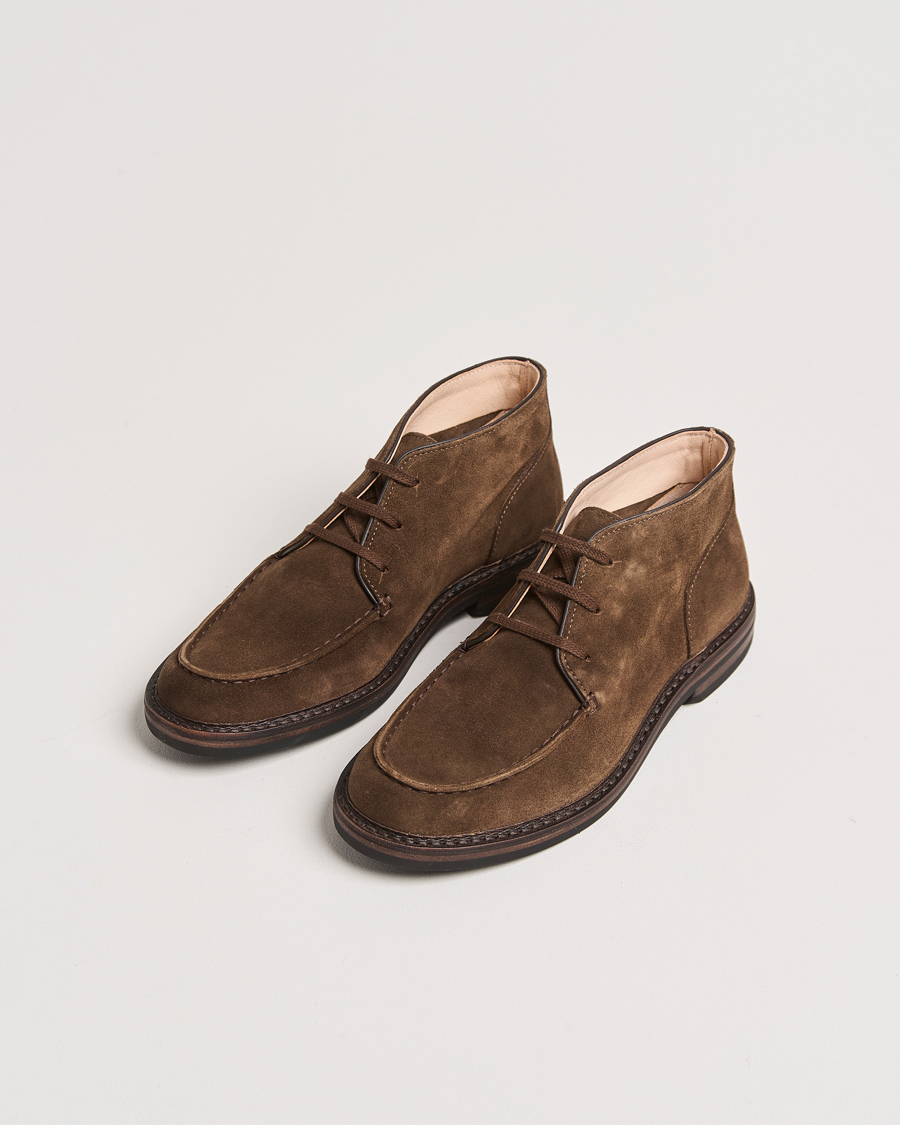 Heren | Astorflex Dukeflex Dainite Chukka Boot Dark Khaki Suede | Astorflex | Dukeflex Dainite Chukka Boot Dark Khaki Suede